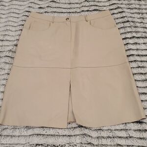 Buttery soft Bergdorf Goodman Elie Tahari skirt